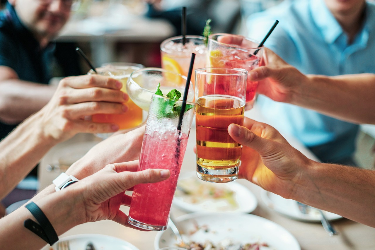 酒臭いのはなぜ？その原因と対策を徹底解説！